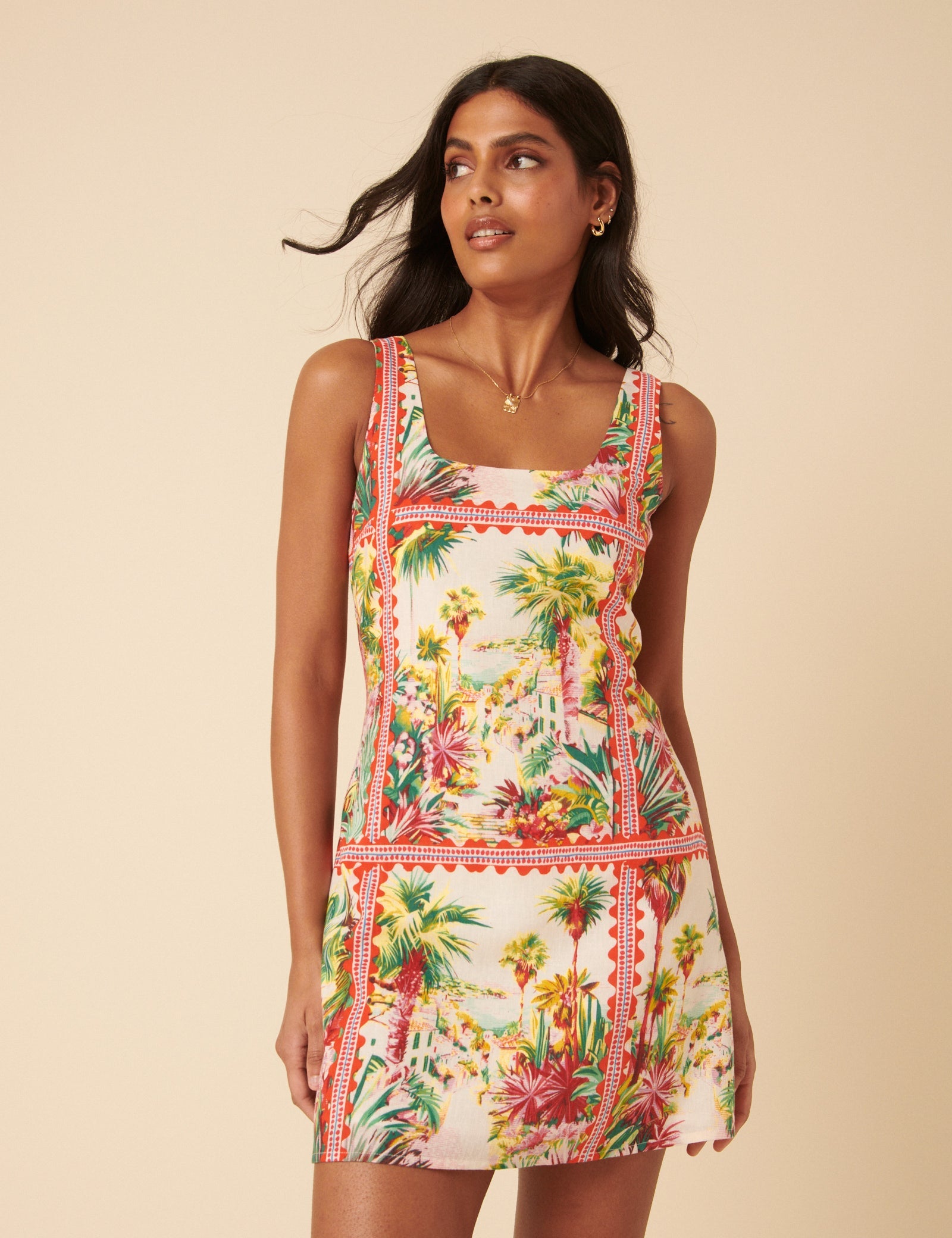 Mini Dresses